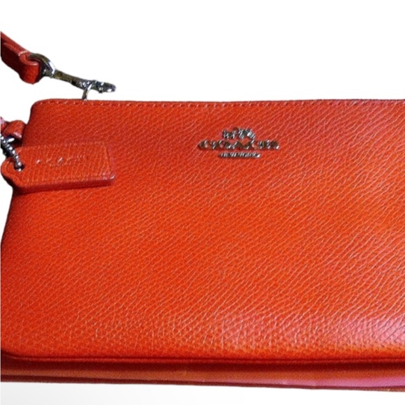 COACH WRISTLET Orange 6"X 4"  Pebble Leather / Tag / Mini Type - Picture 2 of 12